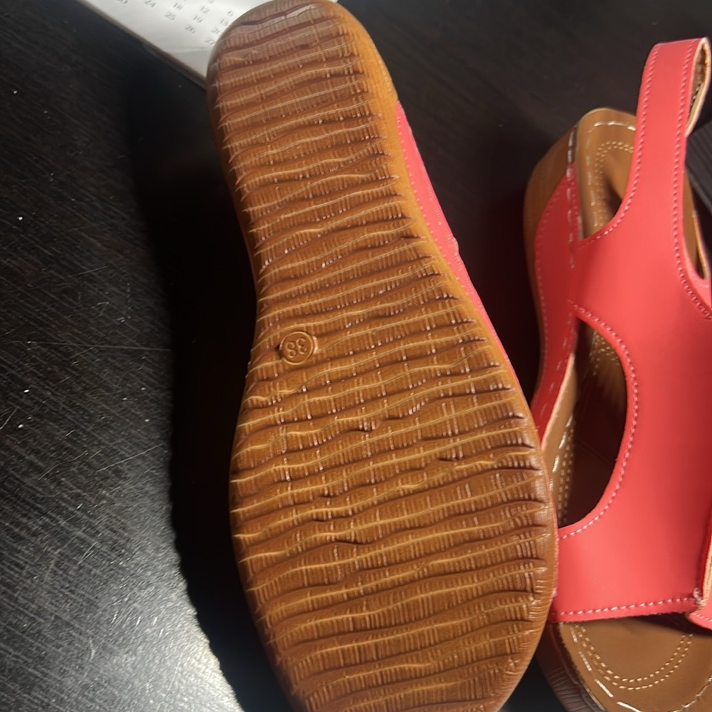 Sandals - Picture 3 of 3